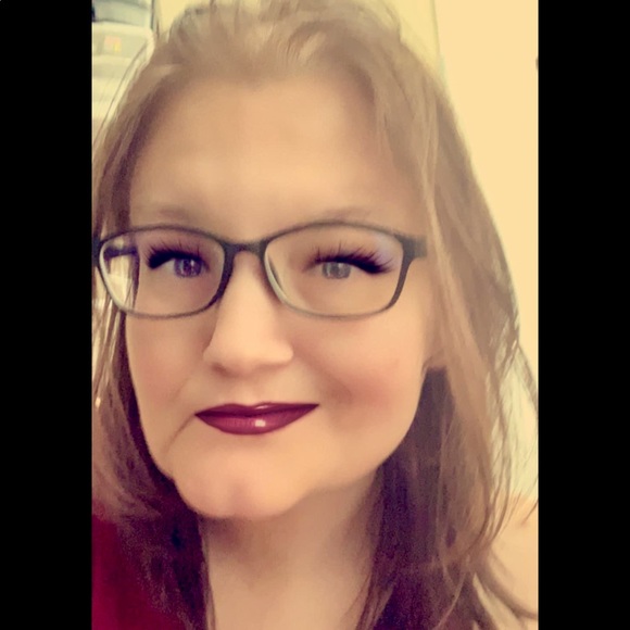 Hi this is me.  Meet the posher !! 💕 - Picture 1 of 3